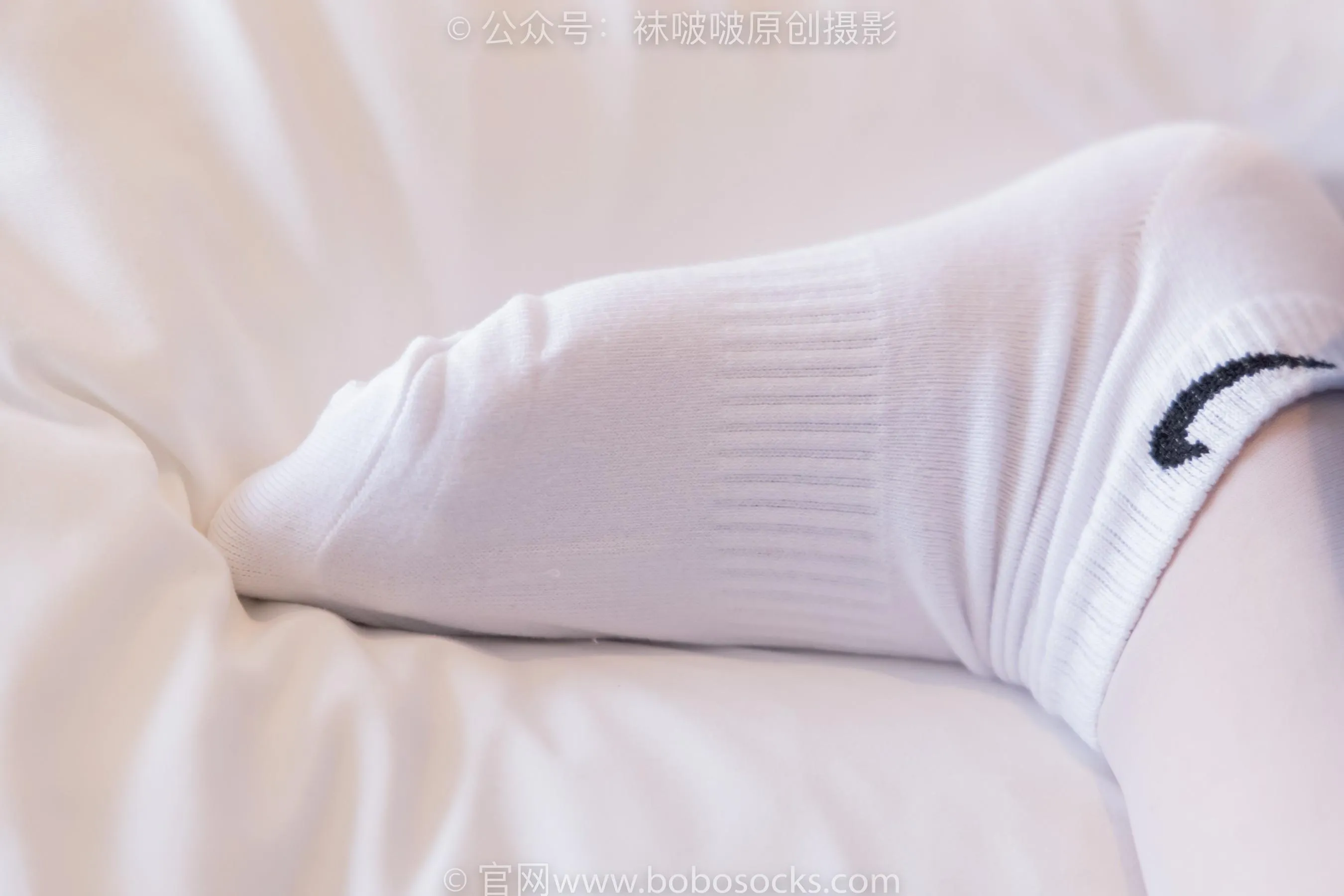 [BoBoSocks袜啵啵]NO.226 小甜豆-运动鞋、白棉袜、白丝 [87P]插图4